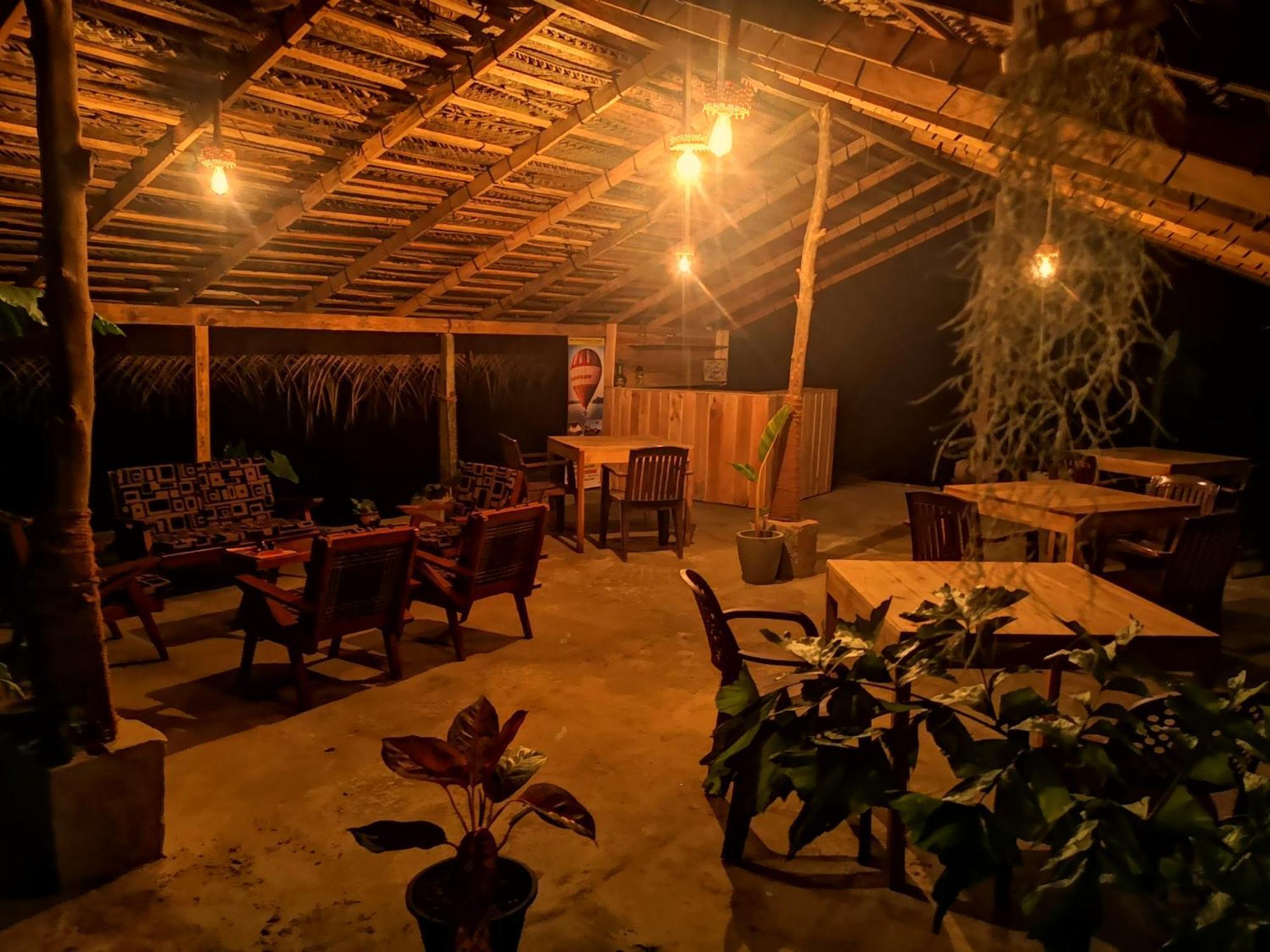 Hotel Bird Paradise Sigirija Zewnętrze zdjęcie
